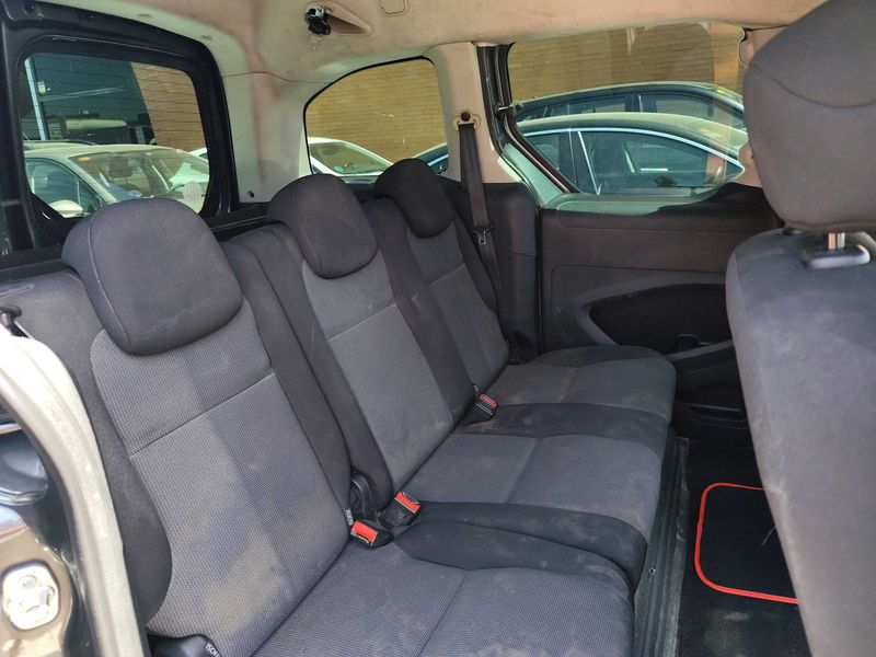 Peugeot Partner 1.6 Blue-HDi Access 2017 – снимка 13