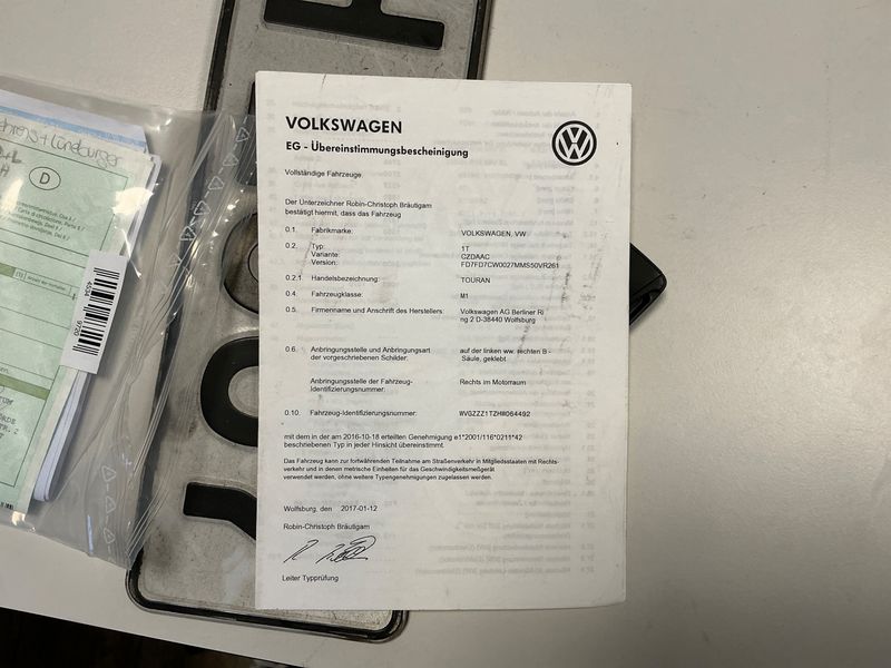 Volkswagen Touran 1.4 TSI Comfortline BlueMotion Tech 2016 – снимка 22