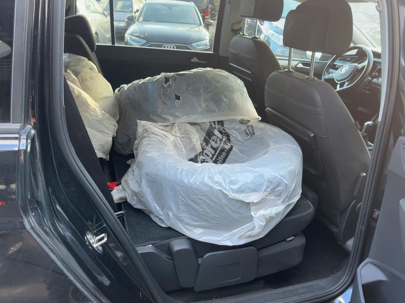 Volkswagen Touran 1.4 TSI Comfortline BlueMotion Tech 2016 – снимка 20