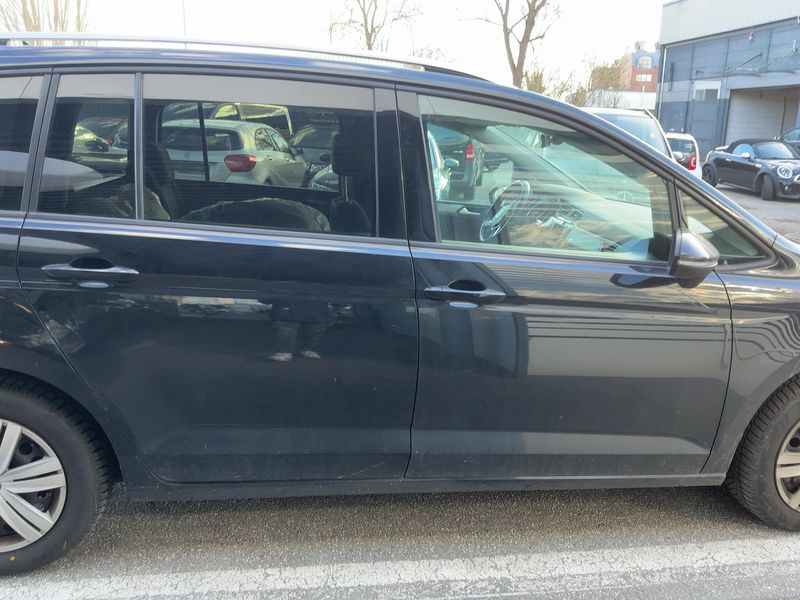 Volkswagen Touran 1.4 TSI Comfortline BlueMotion Tech 2016 – снимка 10