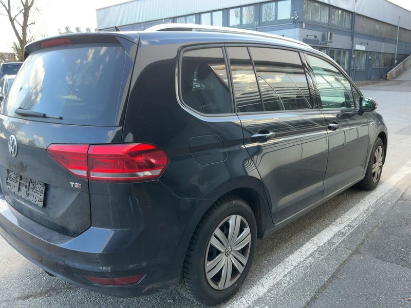 Volkswagen Touran 1.4 TSI Comfortline BlueMotion Tech 2016 – снимка 8