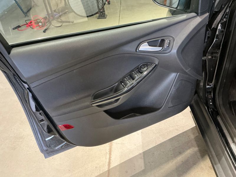 Ford Focus 1.5 TDCi Titanium 2018 – снимка 25