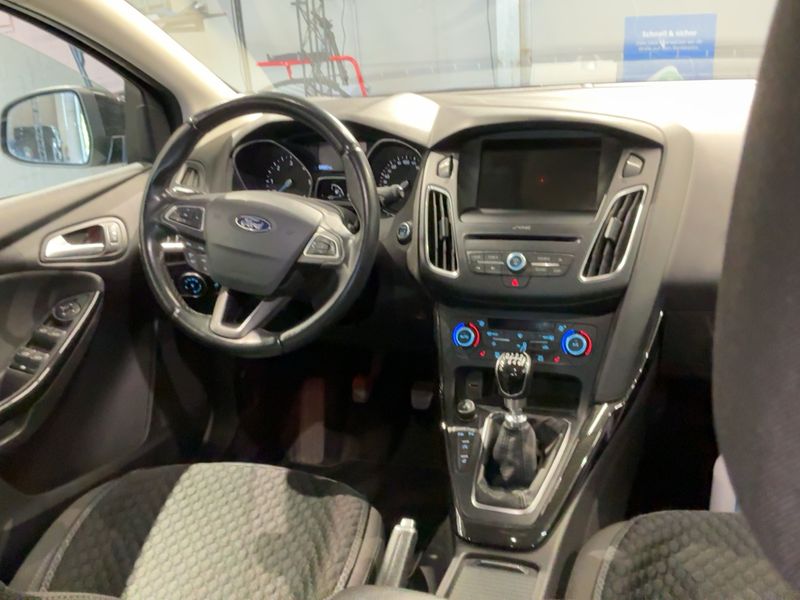 Ford Focus 1.5 TDCi Titanium 2018 – снимка 17