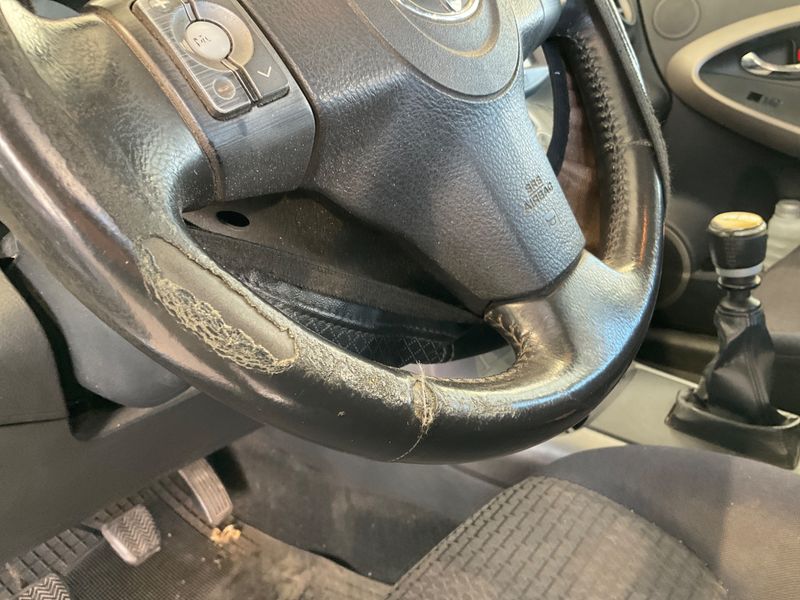 Toyota RAV 4 2.2 D-CAT Sol 2006 – снимка 28
