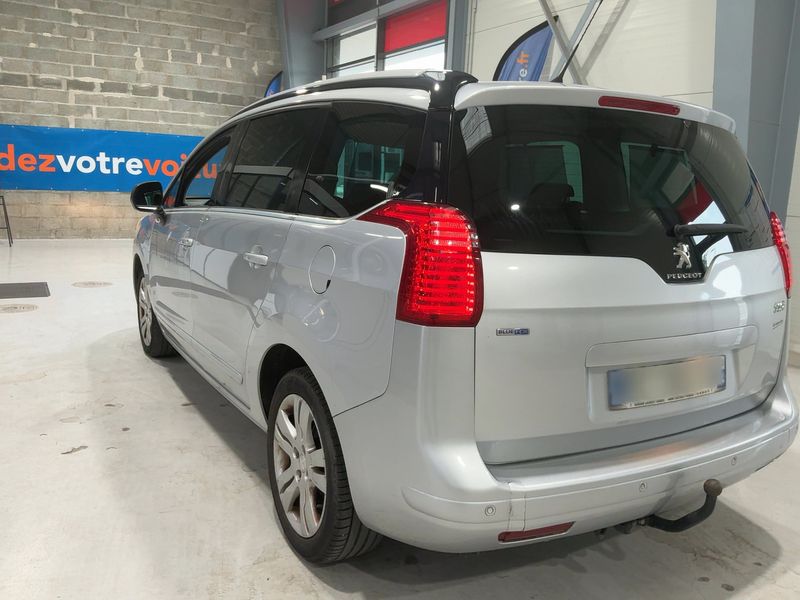 Peugeot 5008 2.0 Blue-HDi Allure 2016 – снимка 6