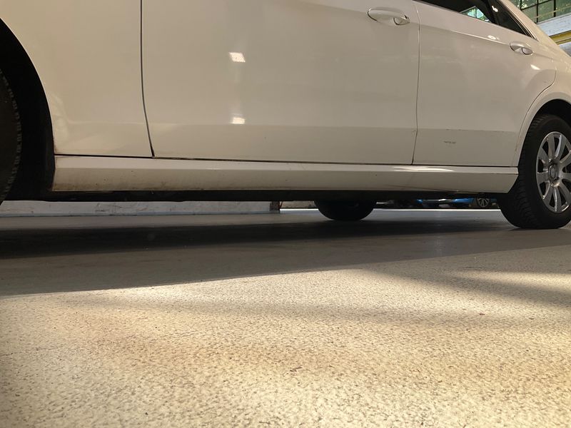 Mercedes-Benz E-Klasse E 200 CGI BlueEfficiency 2012 – снимка 28