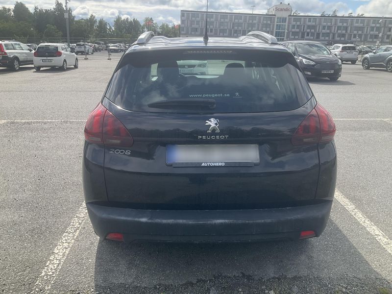 Peugeot 2008 1.2 PureTech Active 2017 – снимка 7