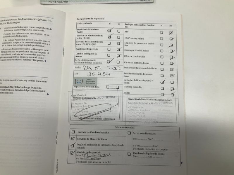 Volkswagen Golf VI 1.6 TDI Advance BlueMotion Tech 2010 – снимка 25