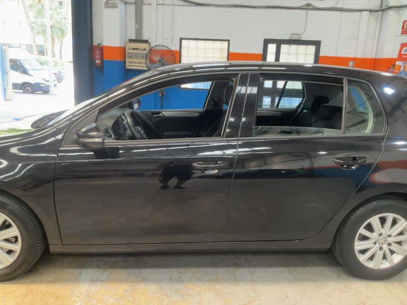 Volkswagen Golf VI 1.6 TDI Advance BlueMotion Tech 2010 – снимка 4