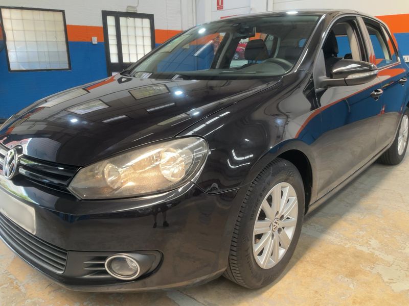 Volkswagen Golf VI 1.6 TDI Advance BlueMotion Tech 2010 – снимка 2