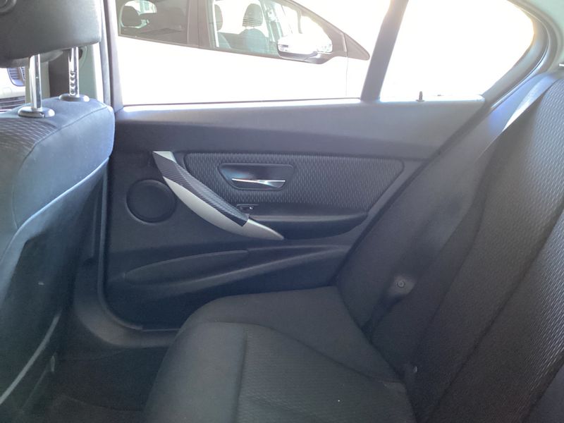 BMW 3er 318d 2013 – снимка 34