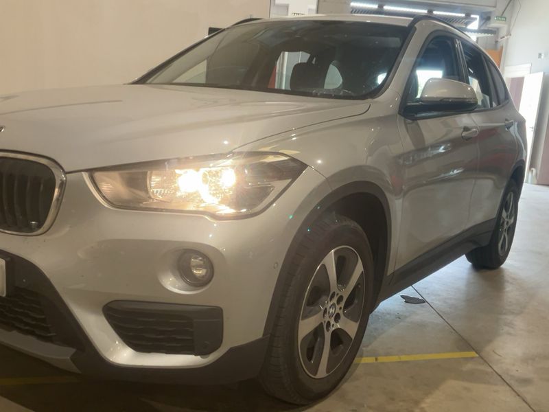 BMW X1 xDrive 18d Advantage 2018 – снимка 2