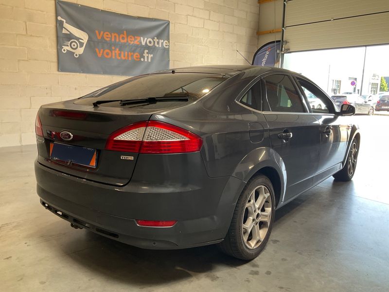 Ford Mondeo 2.0 TDCi Titanium 2010 – снимка 2