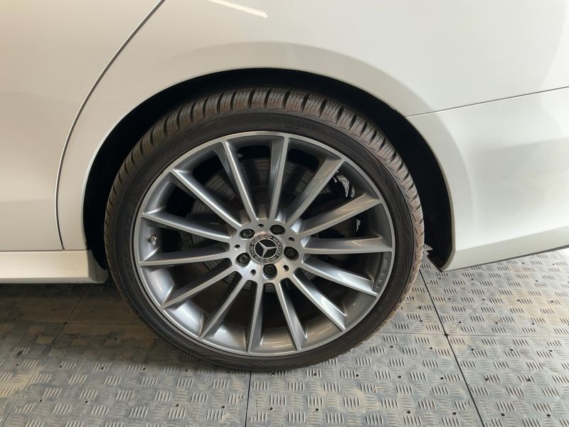 Mercedes-Benz E-Klasse E 53 AMG Mild-Hybrid T 4Matic+ 2023 – снимка 5