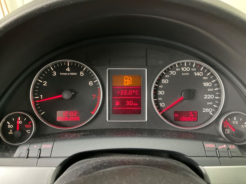 Audi A4 1.6 2006 – снимка 4