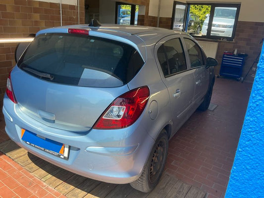 Opel Corsa 1.2 CATCH ME 2007 – снимка 2