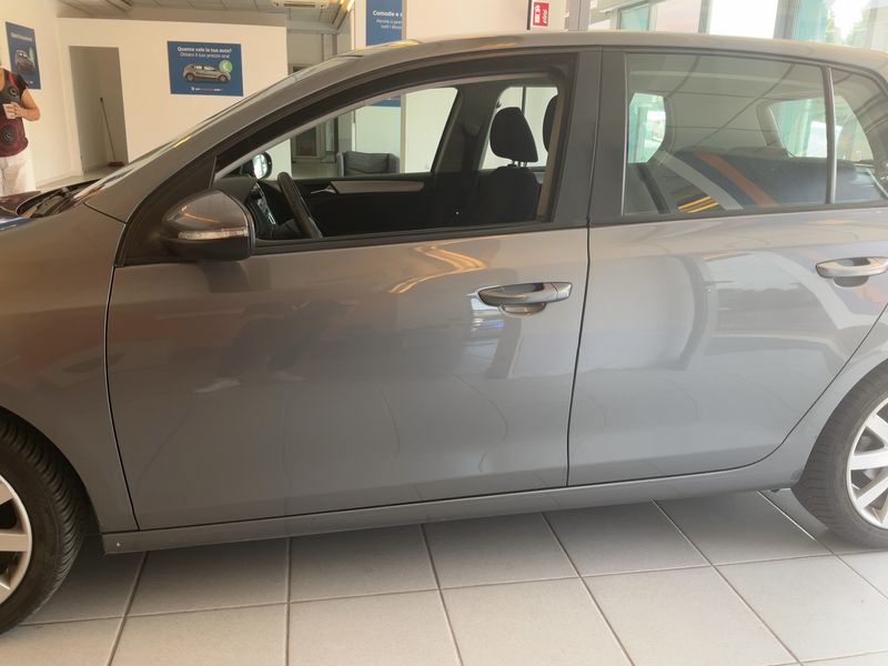 Volkswagen Golf VI 1.6 TDI Highline 2010 – снимка 4