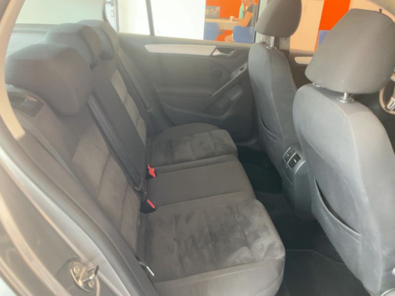 Volkswagen Golf VI 1.6 TDI Highline 2010 – снимка 14