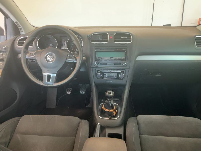 Volkswagen Golf VI 1.6 TDI Highline 2010 – снимка 12