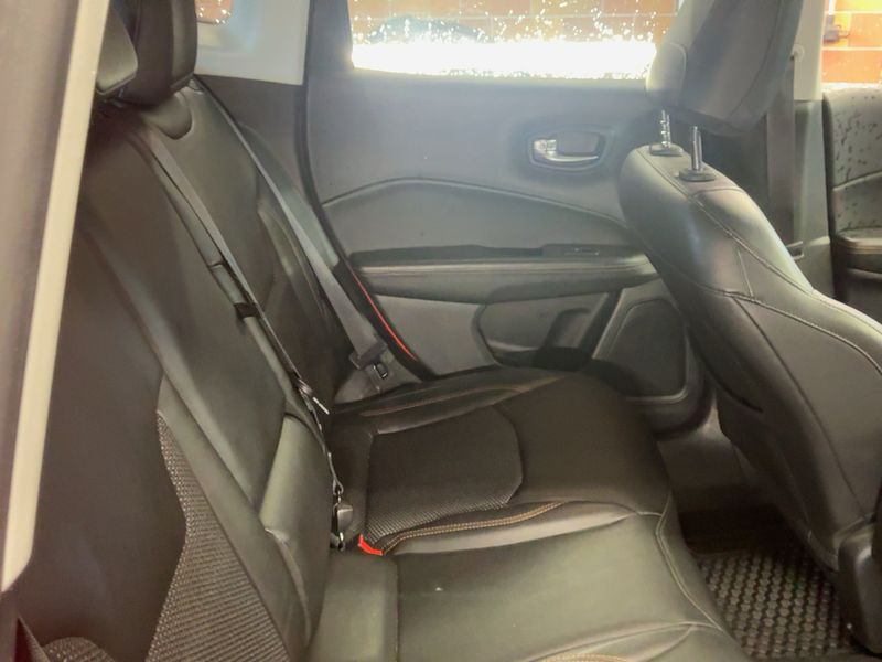 Jeep Compass 2.0 M-Jet Limited 4WD 2018 – снимка 19