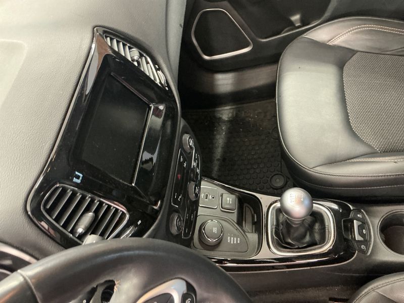 Jeep Compass 2.0 M-Jet Limited 4WD 2018 – снимка 28