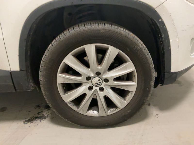Volkswagen Tiguan 2.0 TDI Sport & Style 4Motion 2008 – снимка 11