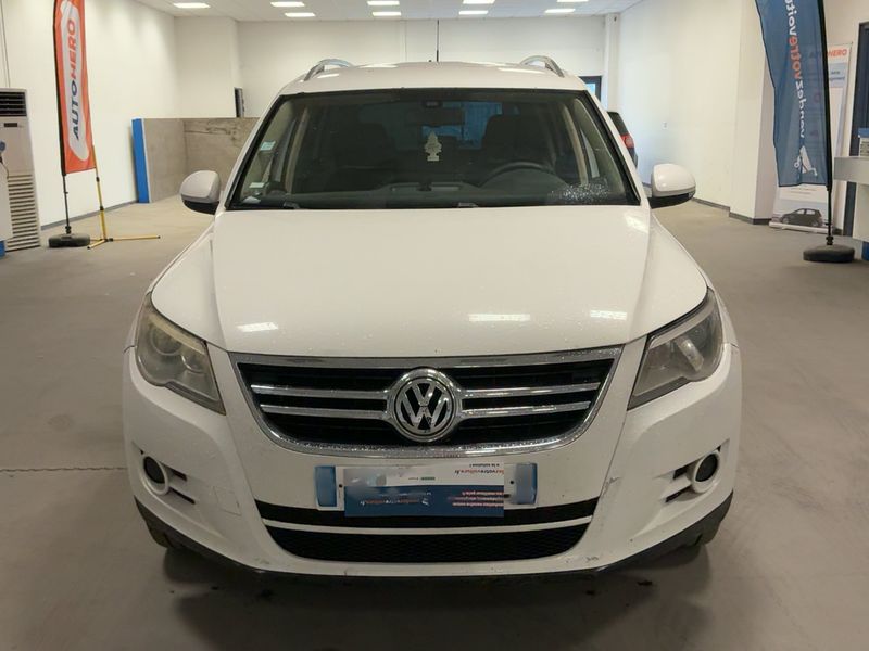 Volkswagen Tiguan 2.0 TDI Sport & Style 4Motion 2008 – снимка 14