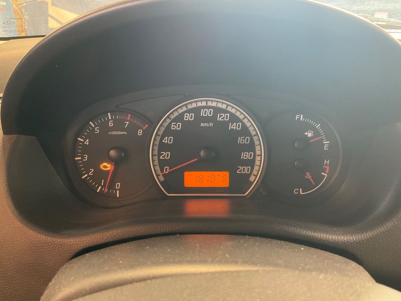 Suzuki Swift 1.3 GLX 4x4 5 portes 2006 – снимка 4