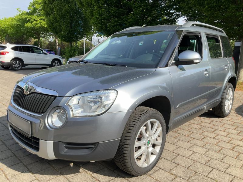 Skoda Yeti 1.2 TSI Ambition Plus Edition 2013 – снимка 1