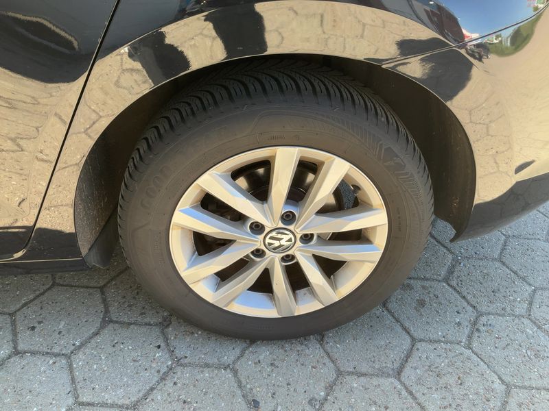 Volkswagen Touran 1.6 TDI Comfortline BlueMotion Tech 2016 – снимка 5