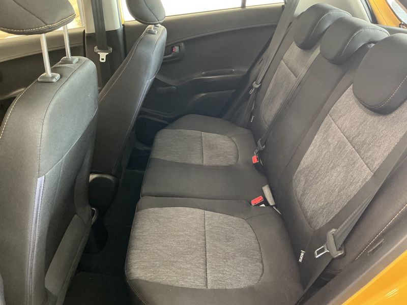 Kia Picanto 1.0 Active 2016 – снимка 19