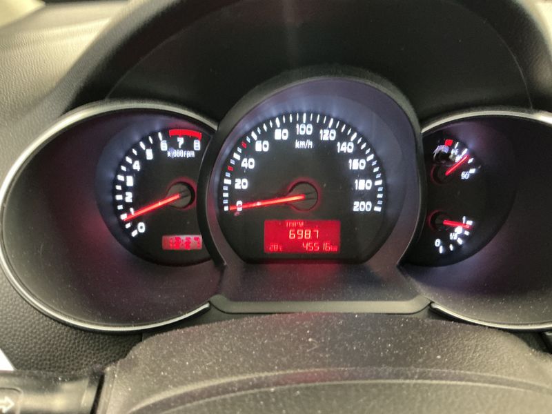 Kia Picanto 1.0 Active 2016 – снимка 18