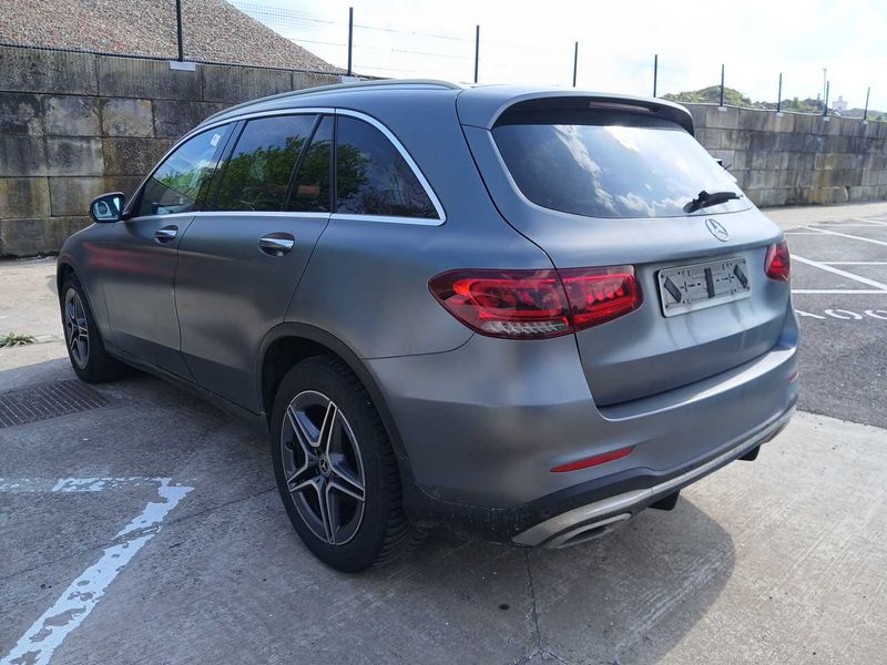 Mercedes-Benz GLC-Klasse GLC 200 d 4Matic AMG Line 2022 – снимка 3