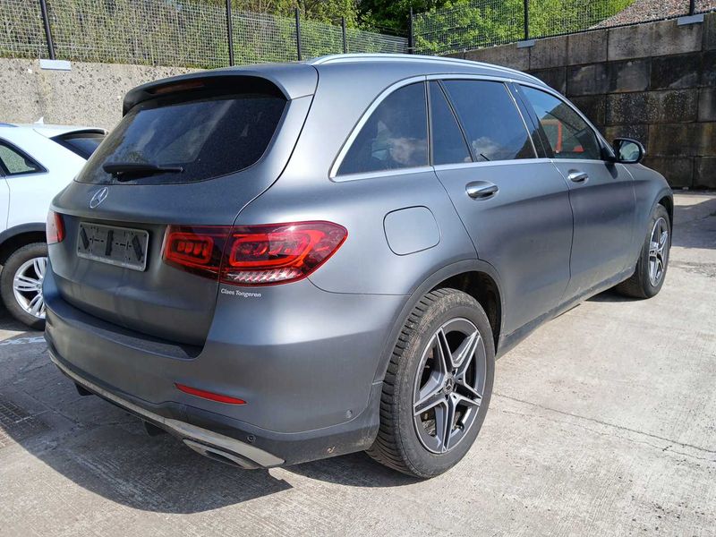Mercedes-Benz GLC-Klasse GLC 200 d 4Matic AMG Line 2022 – снимка 5