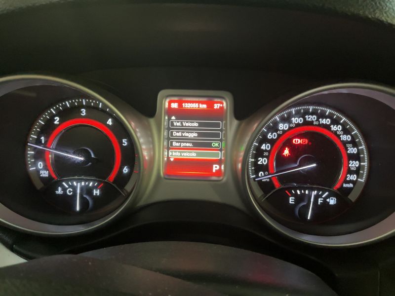 Fiat Freemont 2.0 Multijet Lounge 4WD 2015 – снимка 18