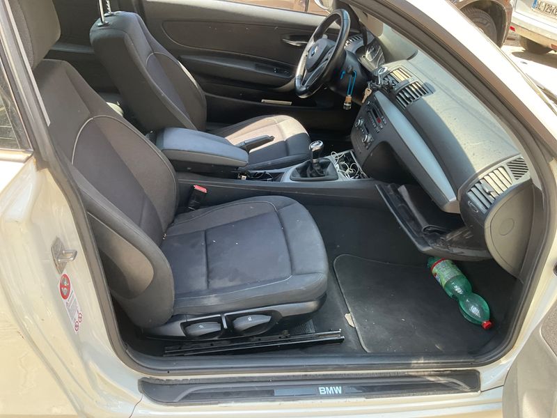 BMW 1er 116d 2010 – снимка 3