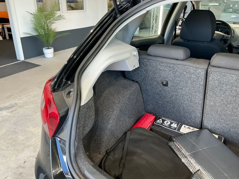 Seat Ibiza 1.2 TSI Reference 2017 – снимка 27