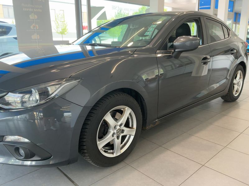 Mazda 3 2.0 Center-Line 2014 – снимка 2