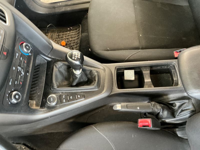 Ford Focus 1.5 TDCi Business 2017 – снимка 36