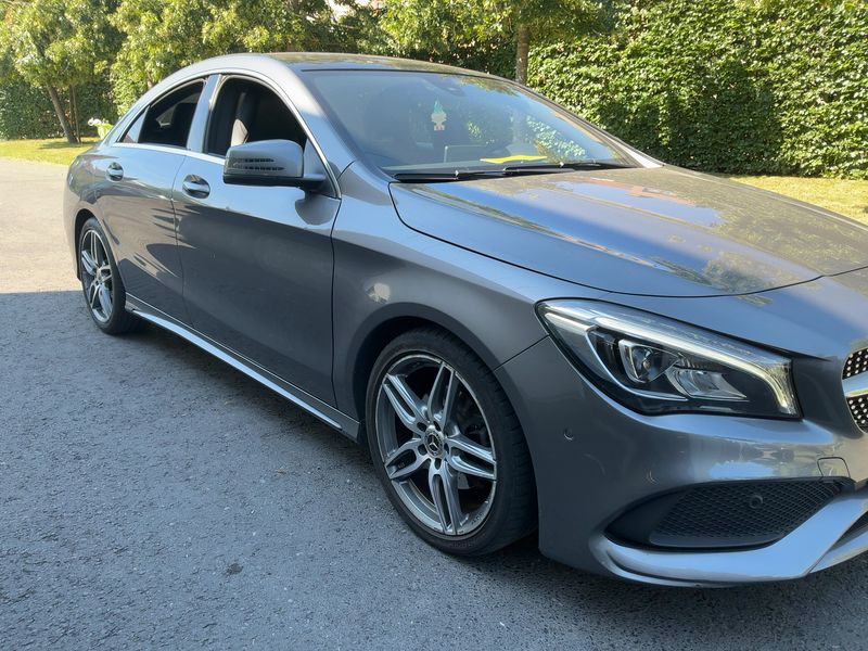 Mercedes-Benz CLA-Klasse CLA 200 d AMG Line 2019 – снимка 12