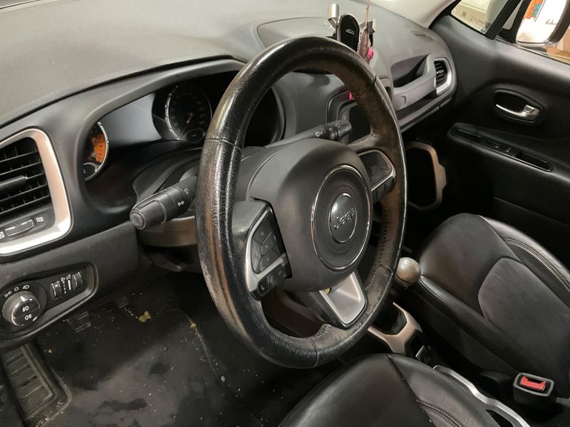 Jeep Renegade 1.4 M-Air Limited FWD 2014 – снимка 40