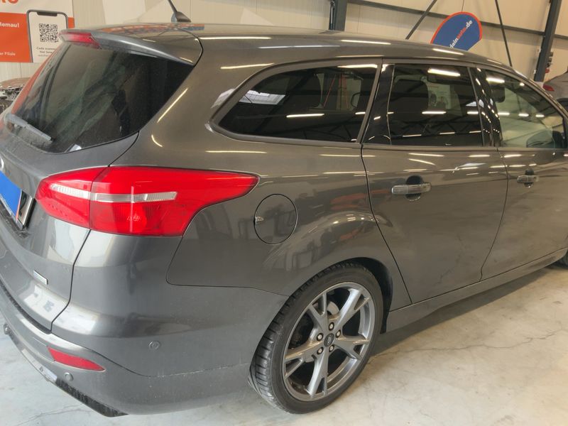 Ford Focus 1.5 EcoBoost ST-Line 2018 – снимка 8