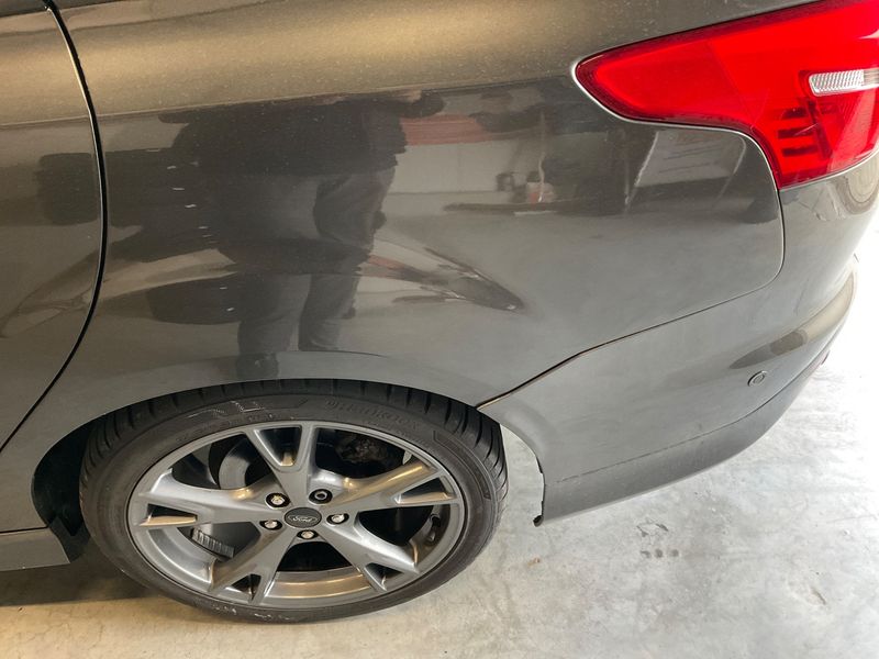 Ford Focus 1.5 EcoBoost ST-Line 2018 – снимка 25