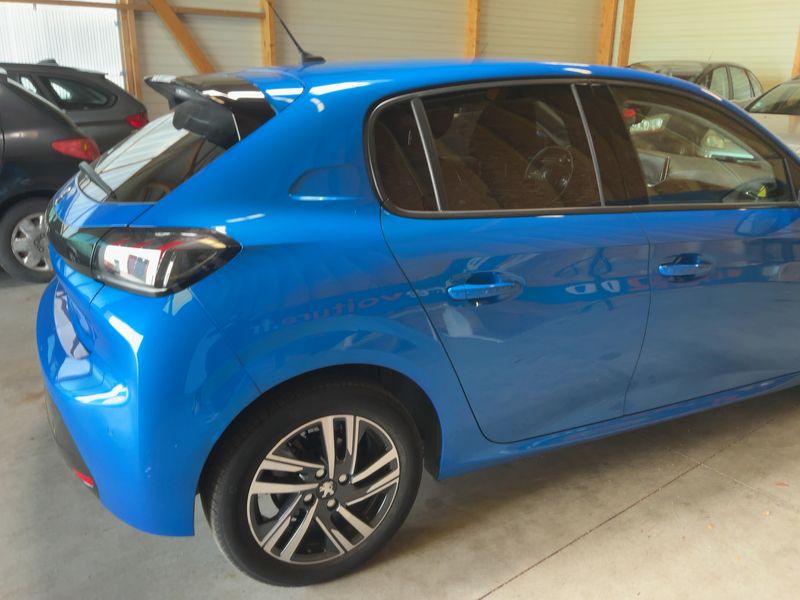Peugeot 208 1.2 PureTech Allure Pack 2021 – снимка 8