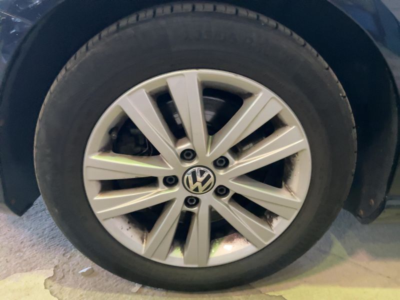 Volkswagen Passat 2.0 TDI Comfortline BlueMotion Tech 2013 – снимка 3