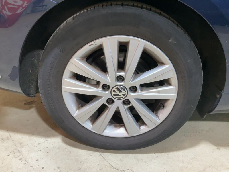 Volkswagen Passat 2.0 TDI Comfortline BlueMotion Tech 2013 – снимка 9