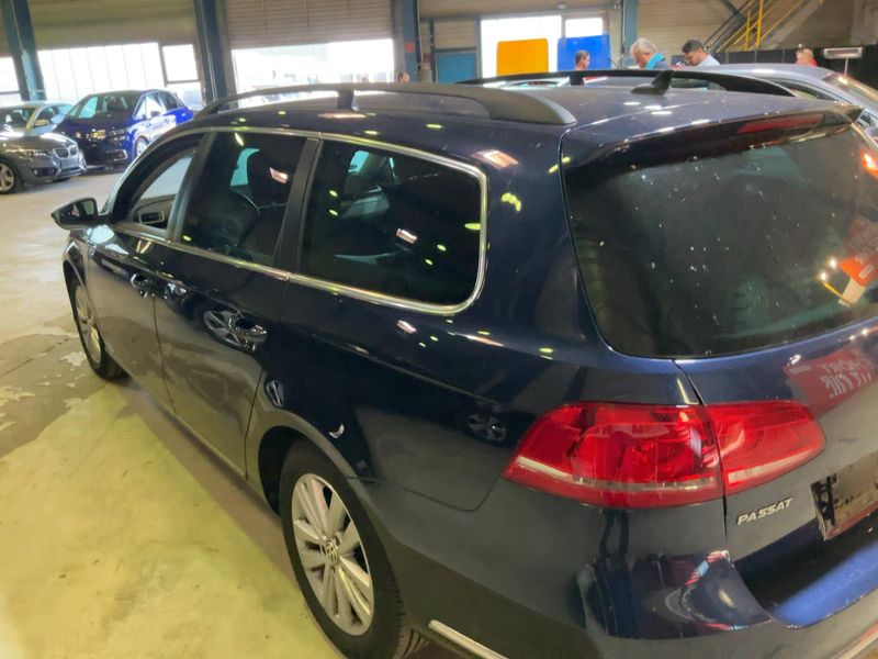 Volkswagen Passat 2.0 TDI Comfortline BlueMotion Tech 2013 – снимка 6