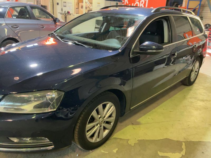Volkswagen Passat 2.0 TDI Comfortline BlueMotion Tech 2013 – снимка 2
