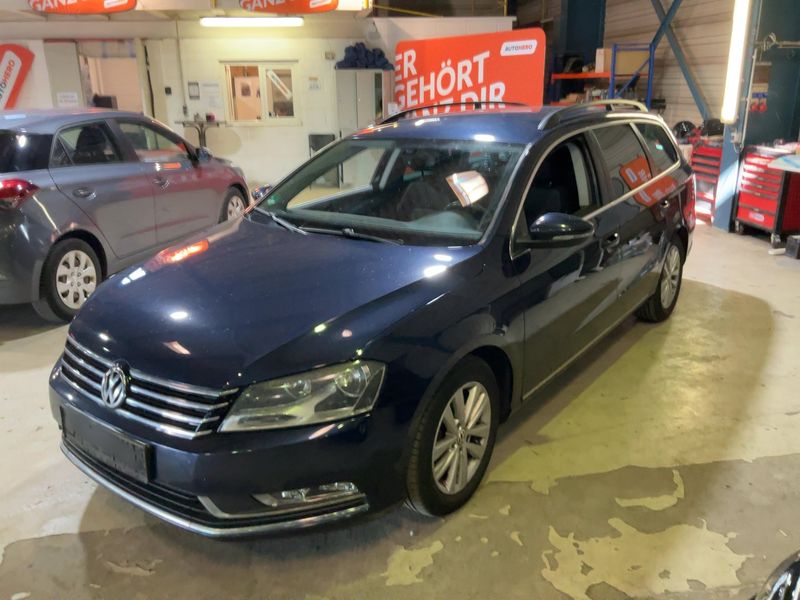 Volkswagen Passat 2.0 TDI Comfortline BlueMotion Tech 2013