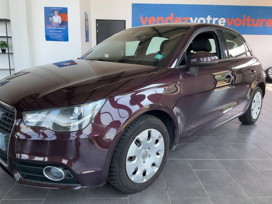 Audi A1 Sportback 1.6 TDI Ambition 2012 – снимка 2